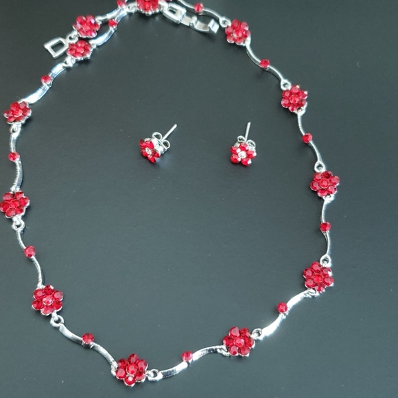 Statement piece🌹REDUCED PRICE🌹 - Picture 7 of 12